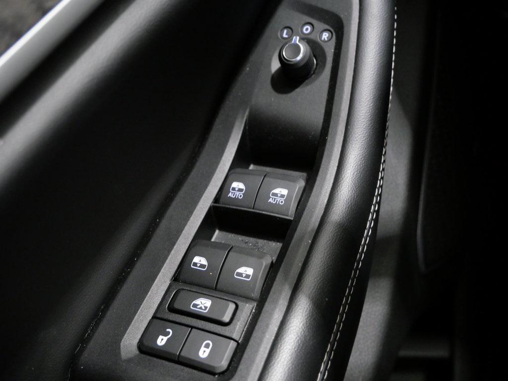 used 2022 Jeep Grand Cherokee L car, priced at $26,900