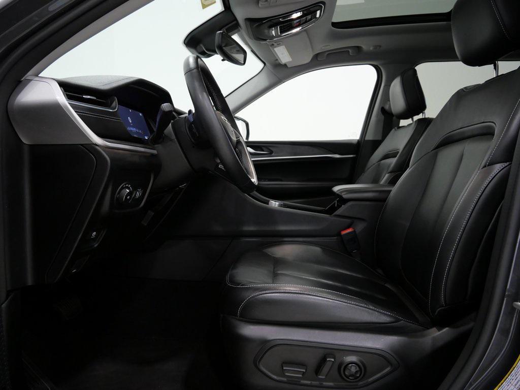 used 2022 Jeep Grand Cherokee L car, priced at $26,900