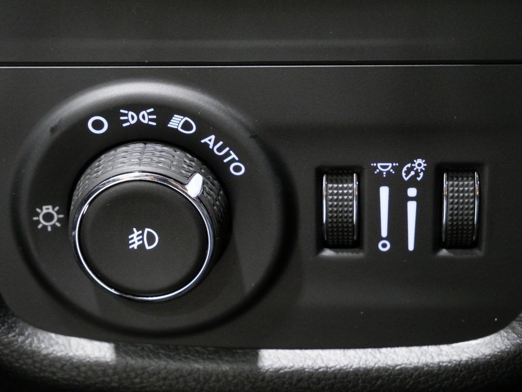 used 2022 Jeep Grand Cherokee L car, priced at $26,900