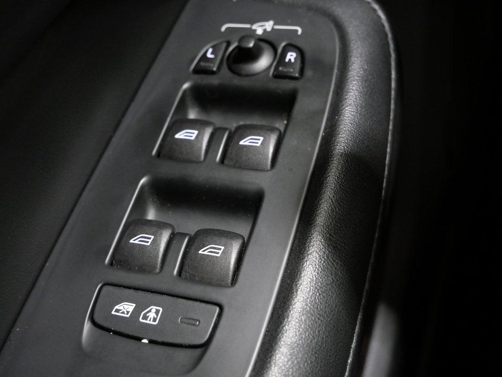 used 2024 Volvo S60 car, priced at $22,900