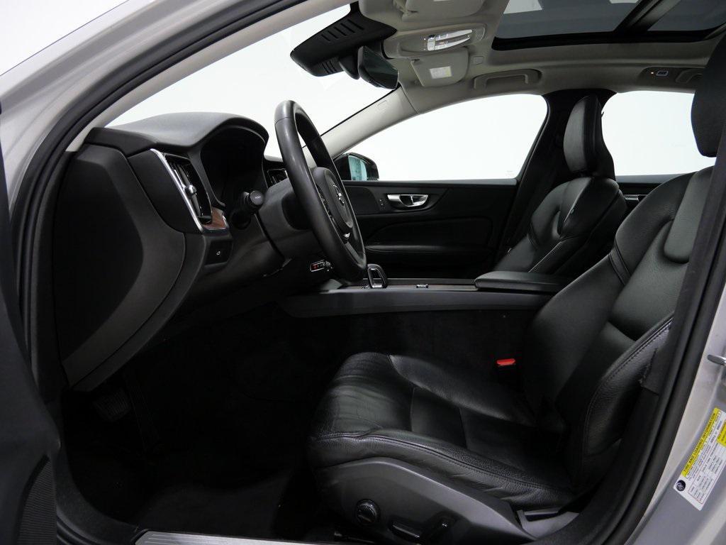 used 2024 Volvo S60 car, priced at $22,900