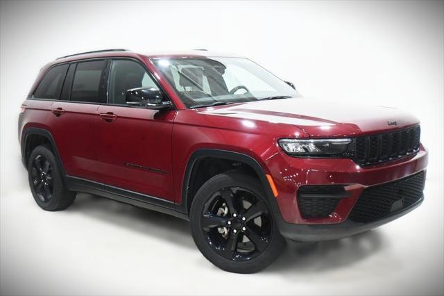 used 2023 Jeep Grand Cherokee car, priced at $32,000