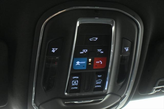 used 2023 Jeep Grand Cherokee car, priced at $31,500