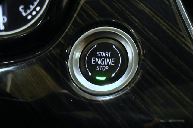 used 2021 Cadillac XT6 car, priced at $28,700