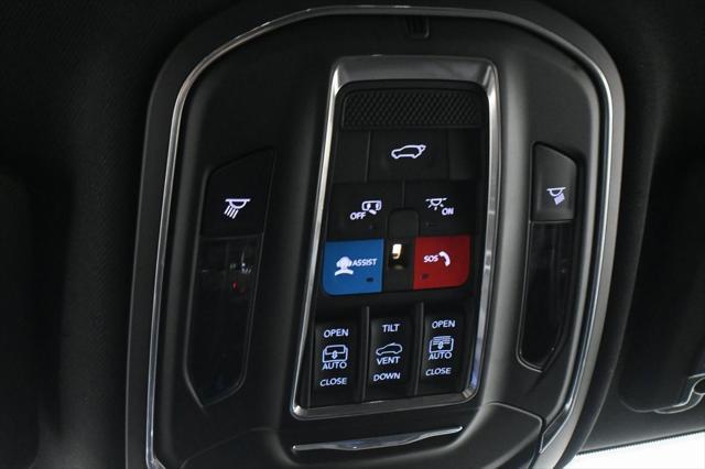 new 2025 Jeep Grand Cherokee car, priced at $44,752
