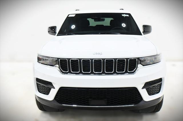 new 2025 Jeep Grand Cherokee car, priced at $36,205