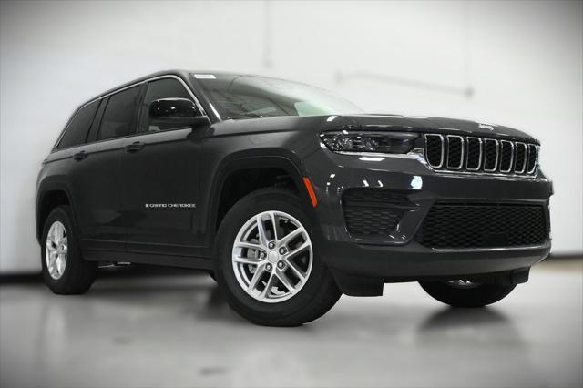 new 2025 Jeep Grand Cherokee car, priced at $37,414