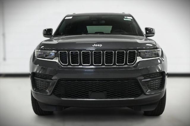 new 2025 Jeep Grand Cherokee car, priced at $37,414