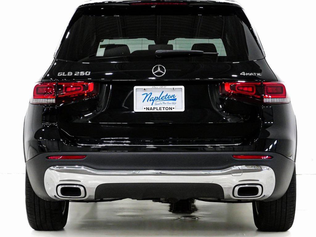 used 2021 Mercedes-Benz GLB 250 car, priced at $25,400