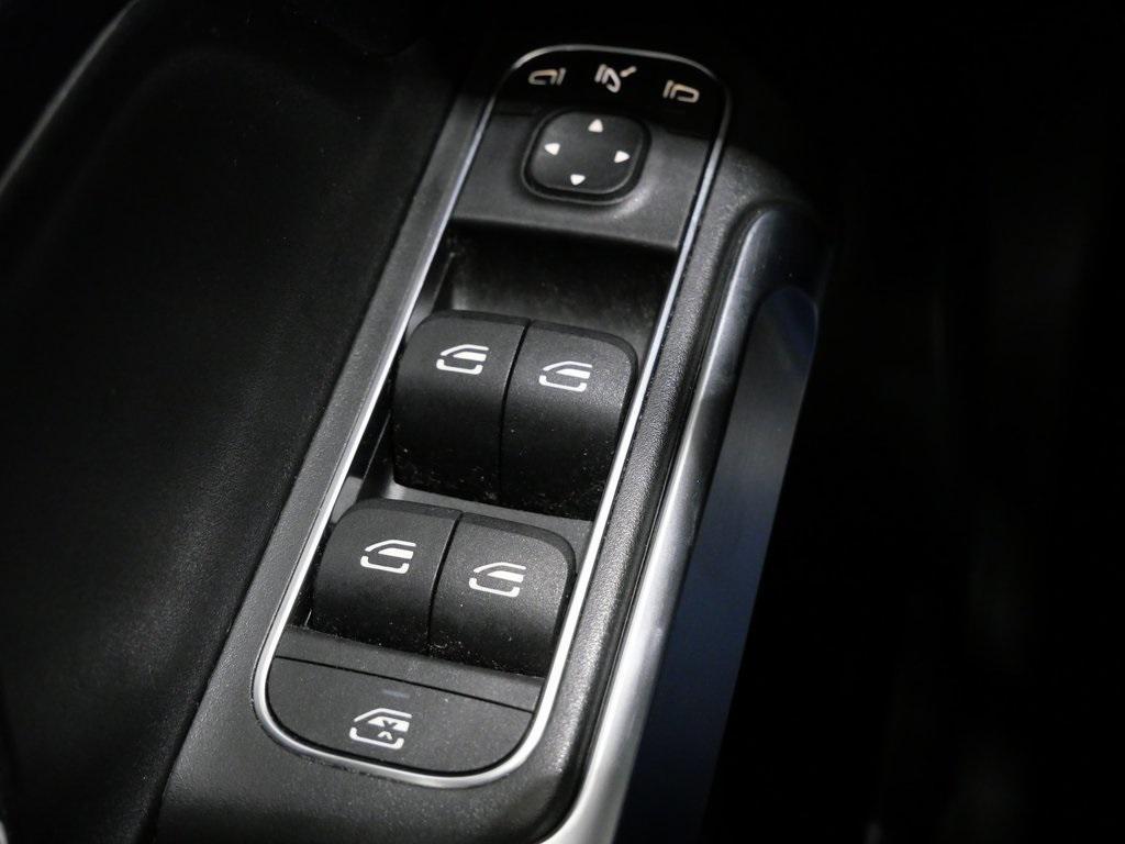 used 2021 Mercedes-Benz GLB 250 car, priced at $25,400