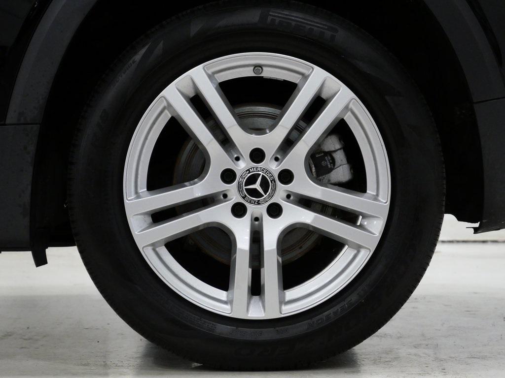 used 2021 Mercedes-Benz GLB 250 car, priced at $25,400