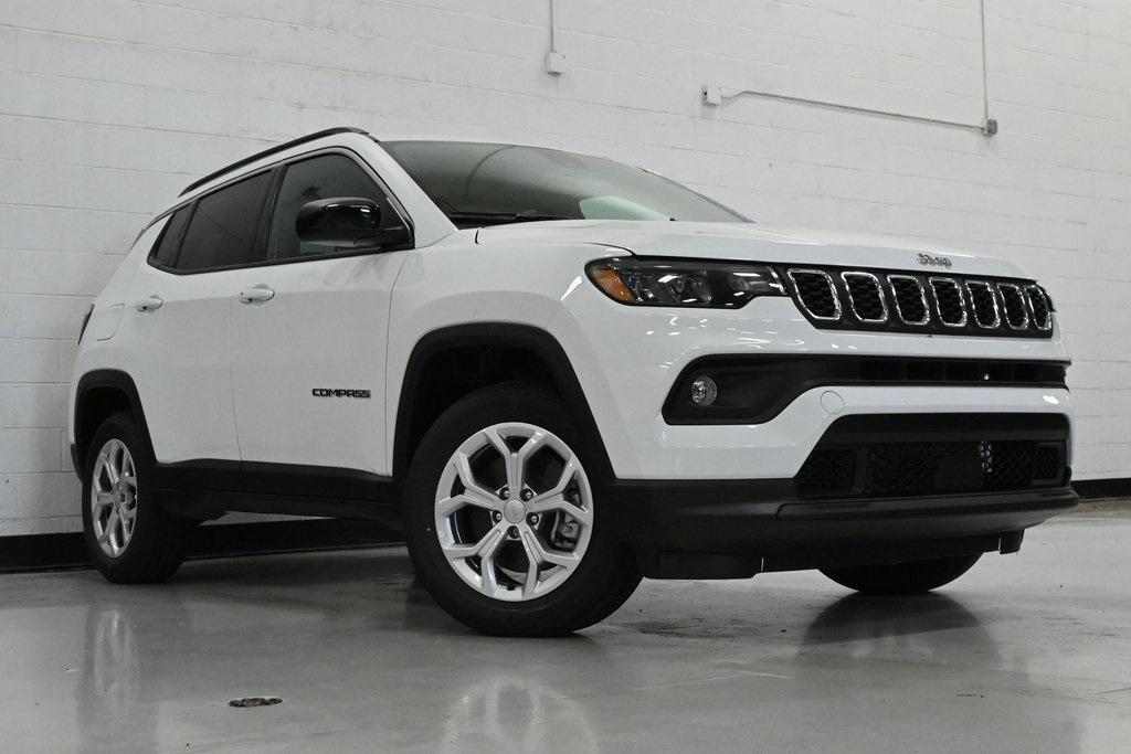 new 2024 Jeep Compass car, priced at $32,057