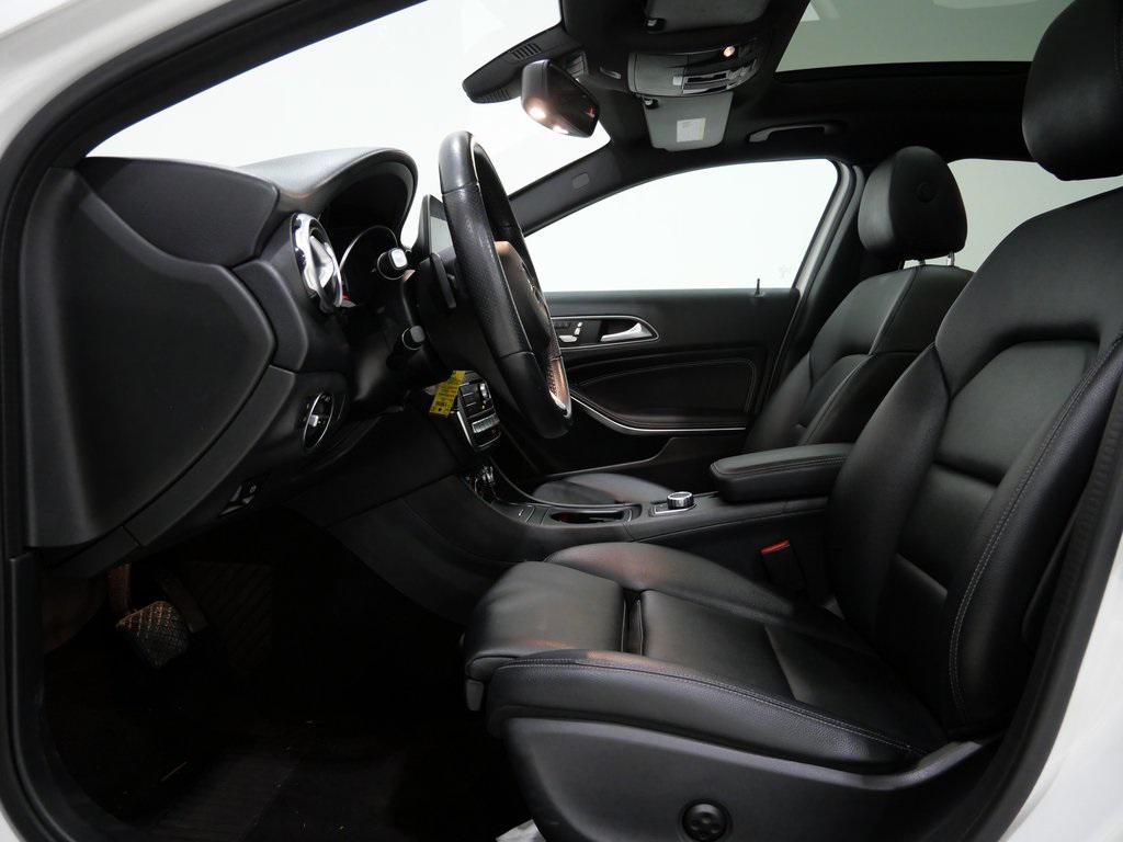 used 2020 Mercedes-Benz GLA 250 car, priced at $20,900