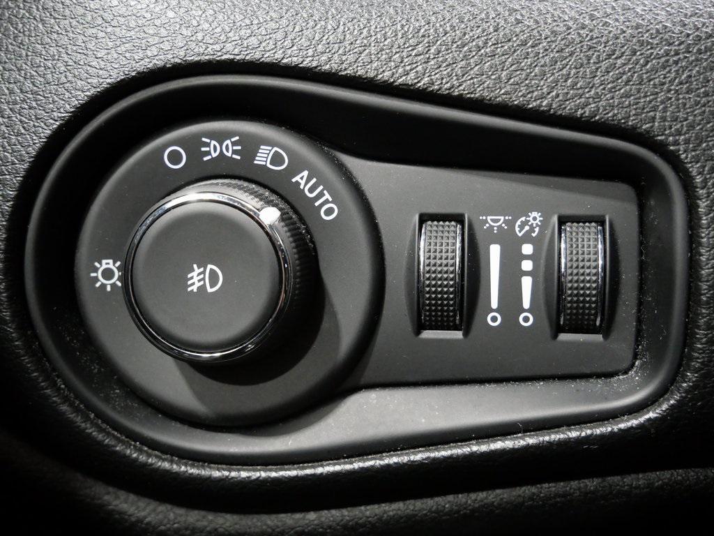 used 2021 Jeep Renegade car, priced at $18,500