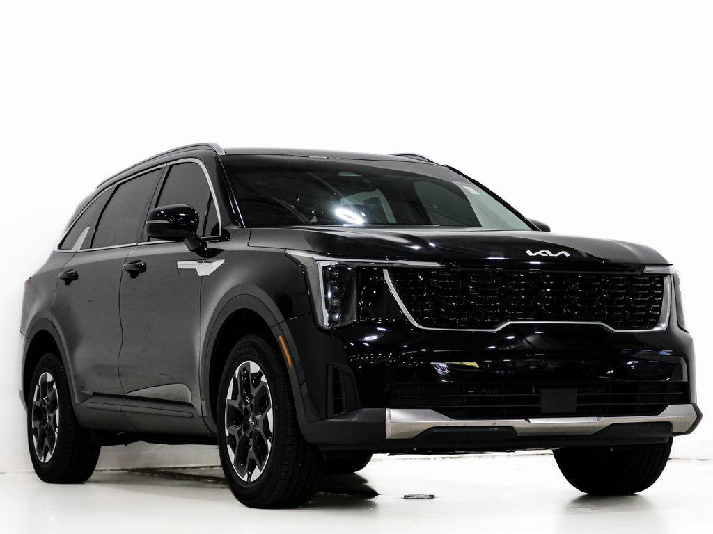 used 2024 Kia Sorento car, priced at $26,500