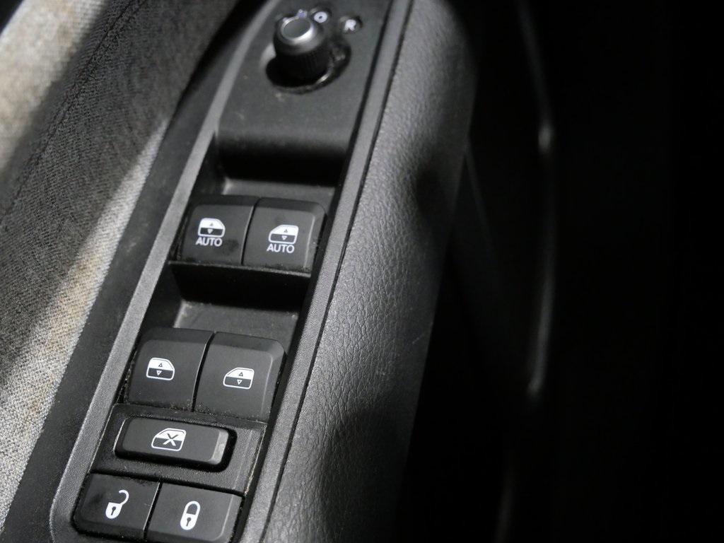 used 2022 Jeep Compass car, priced at $18,700