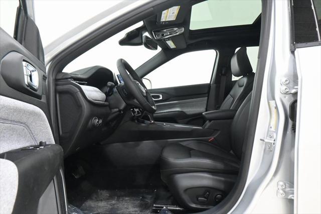 new 2025 Jeep Compass car, priced at $29,628