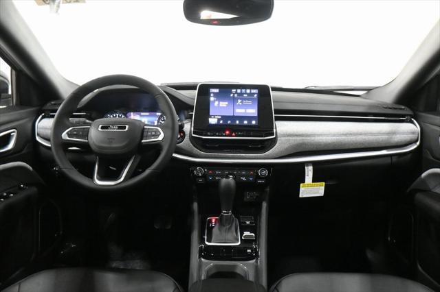 new 2025 Jeep Compass car, priced at $29,628