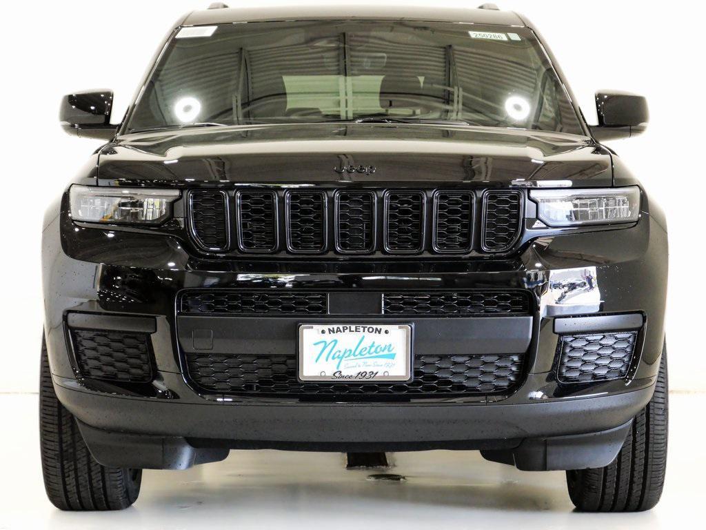 new 2025 Jeep Grand Cherokee L car, priced at $42,656