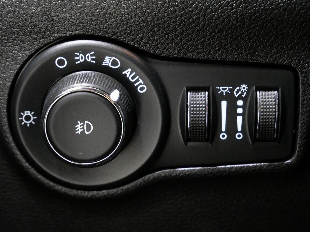 used 2022 Jeep Compass car, priced at $24,800