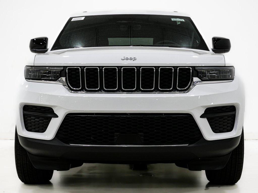 new 2025 Jeep Grand Cherokee car, priced at $37,128
