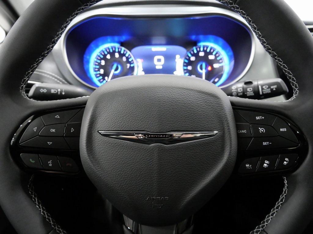 new 2026 Chrysler Pacifica car, priced at $47,427