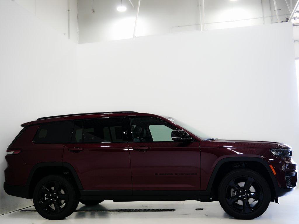 new 2025 Jeep Grand Cherokee L car, priced at $42,731