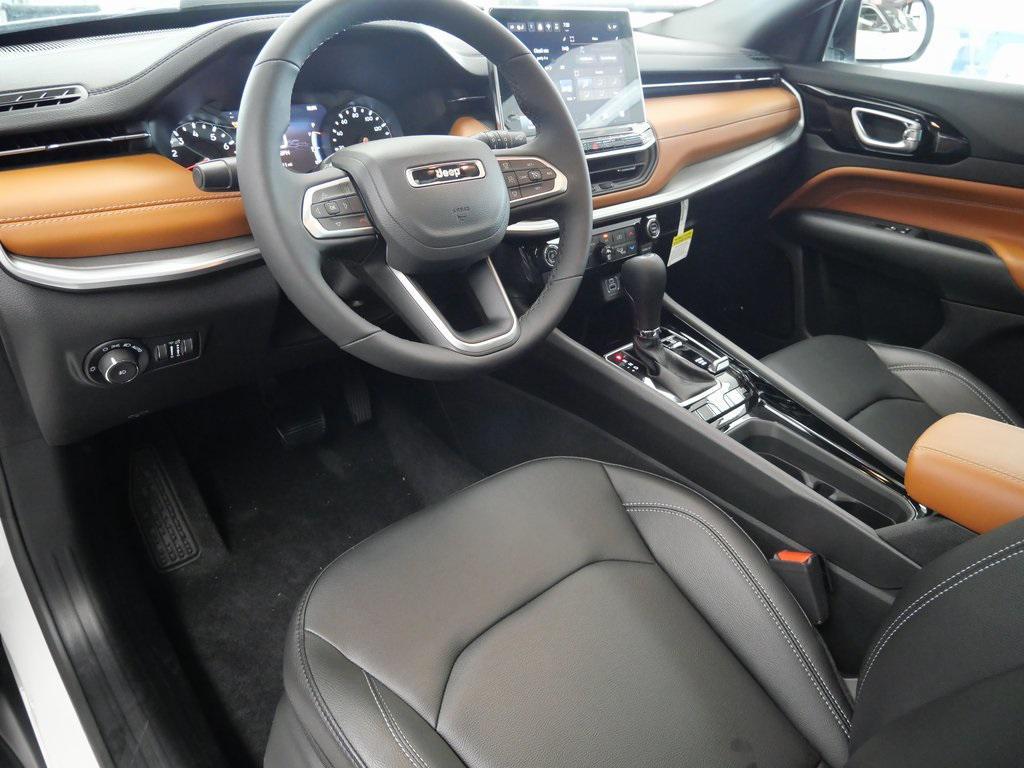 new 2025 Jeep Compass car, priced at $28,762