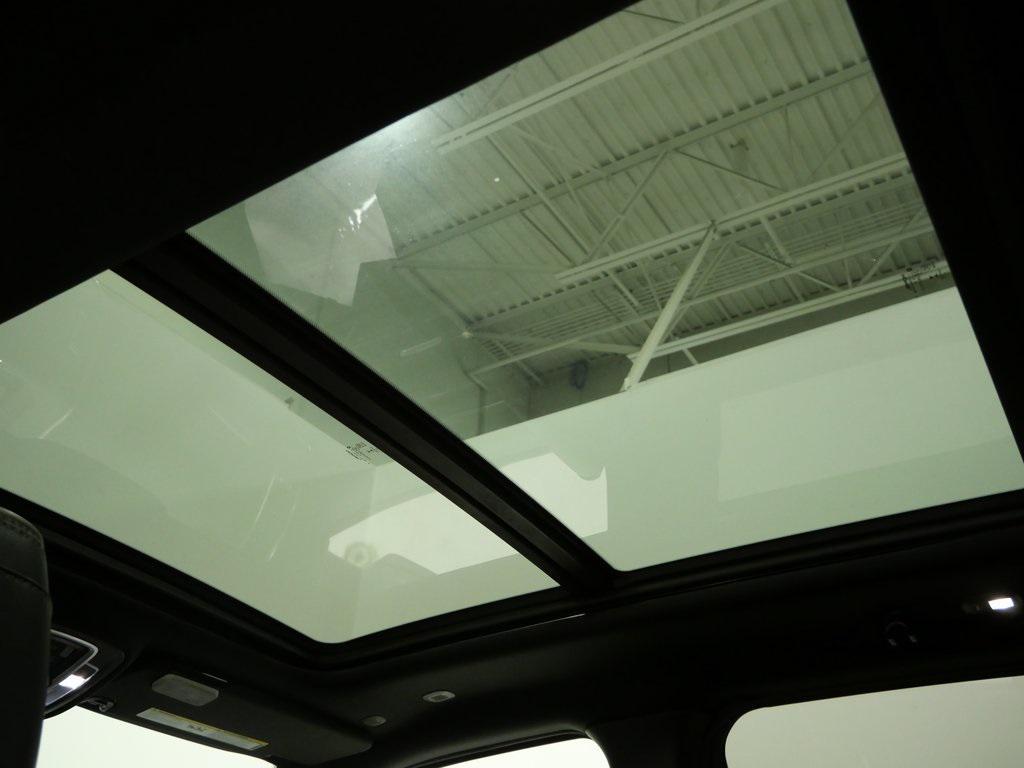 used 2022 Ram 1500 car, priced at $40,000