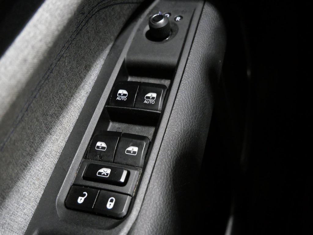 used 2023 Jeep Compass car, priced at $21,500