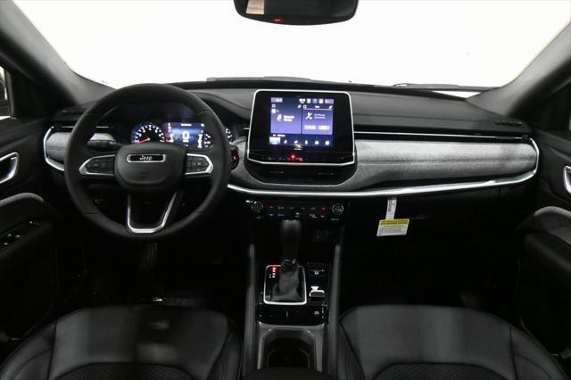 new 2025 Jeep Compass car, priced at $30,831