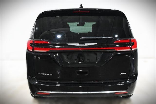 new 2025 Chrysler Pacifica car, priced at $41,406