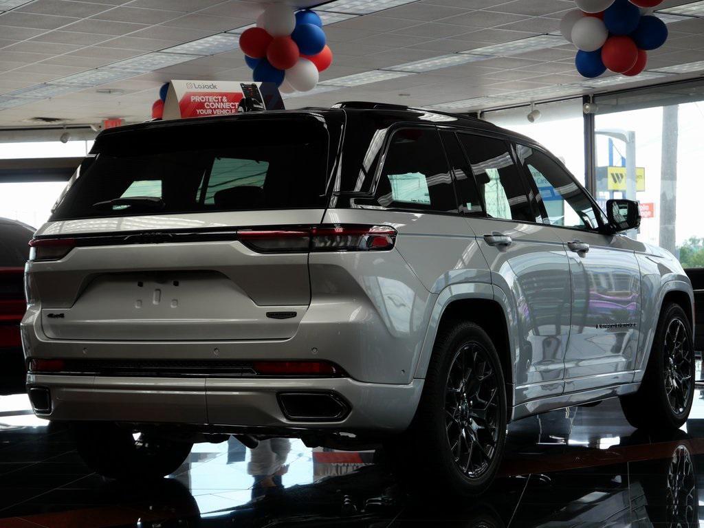 new 2025 Jeep Grand Cherokee car, priced at $60,485