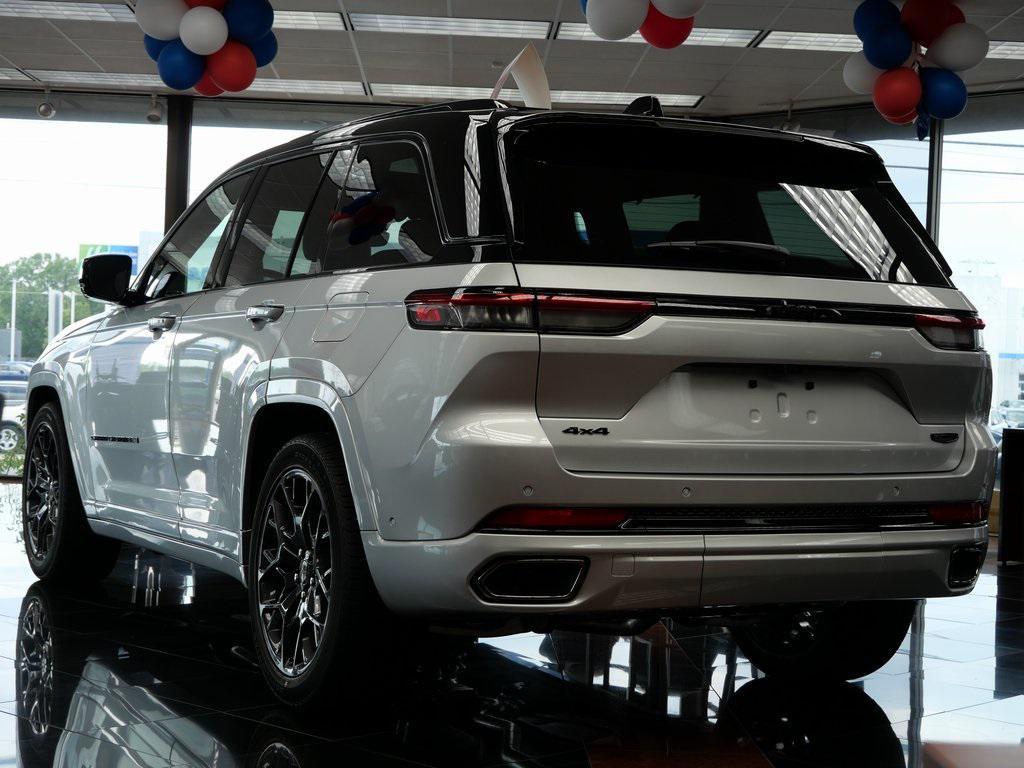 new 2025 Jeep Grand Cherokee car, priced at $60,485