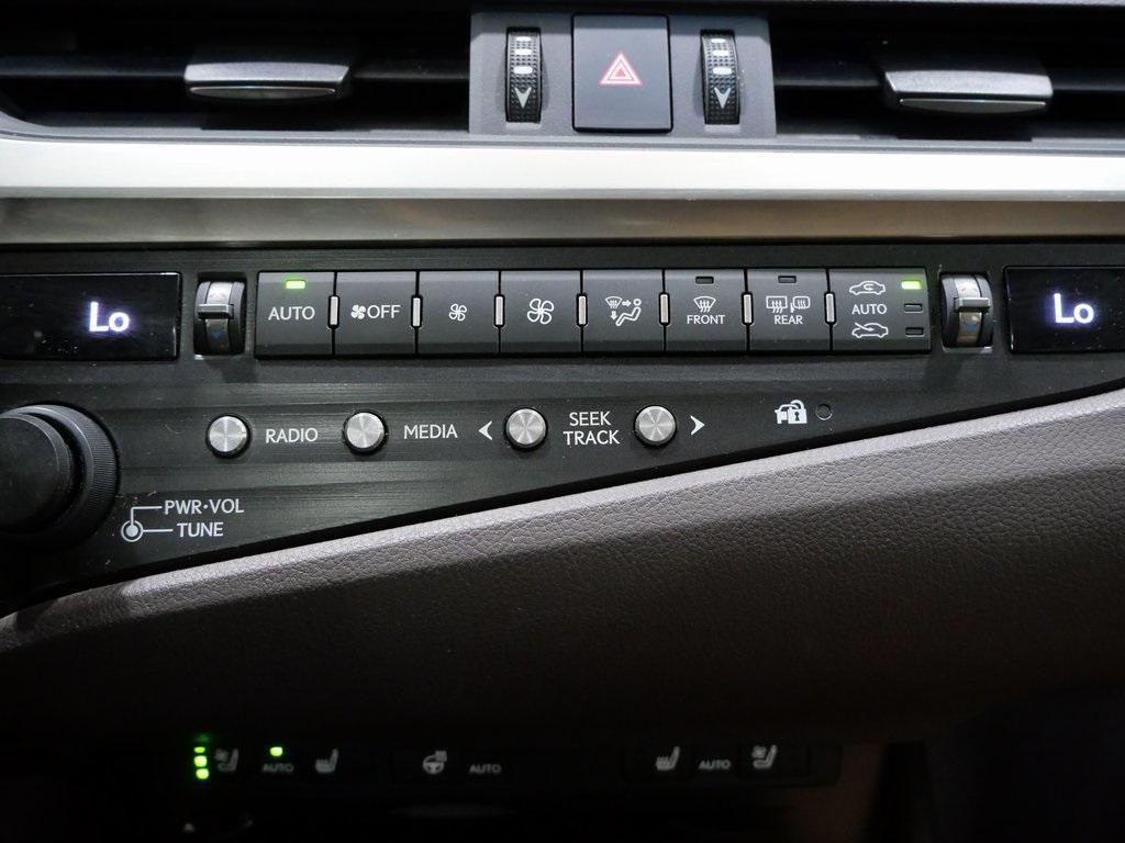 used 2019 Lexus ES 350 car, priced at $27,900