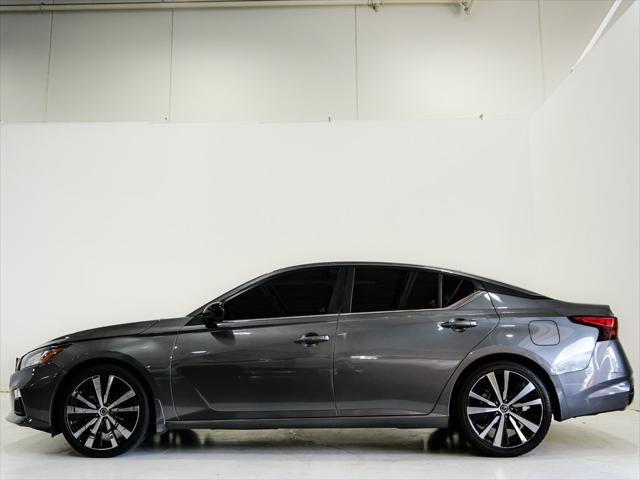 used 2022 Nissan Altima car, priced at $20,000