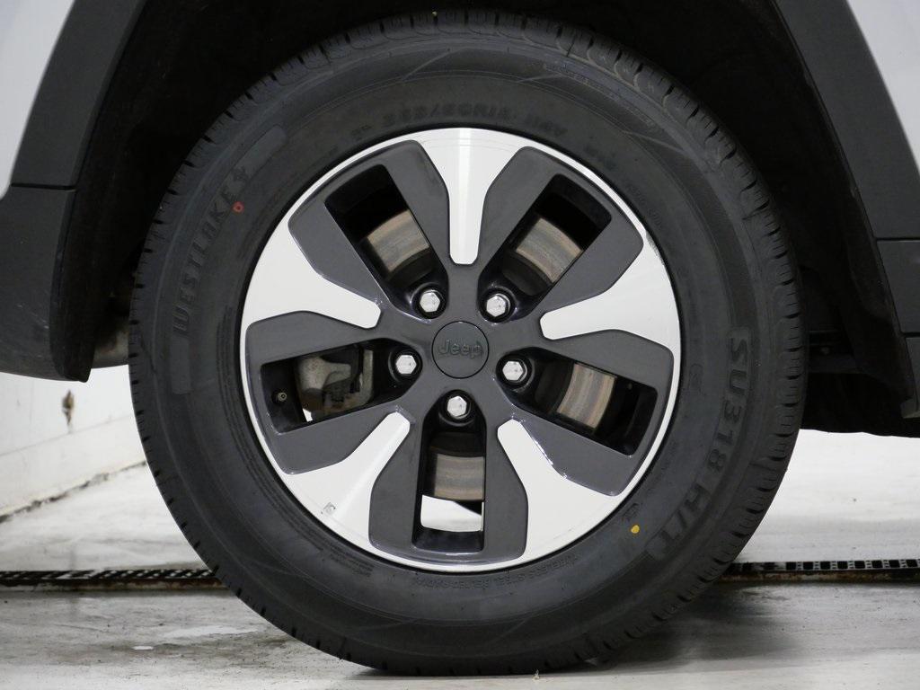 used 2024 Jeep Grand Cherokee 4xe car, priced at $26,400