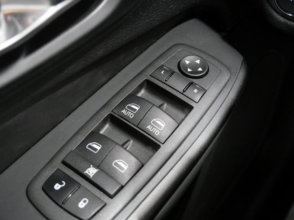 used 2022 Jeep Cherokee car, priced at $26,000