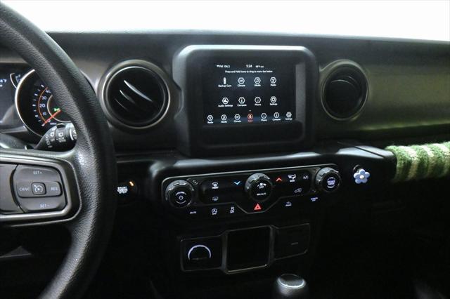 used 2022 Jeep Wrangler Unlimited car, priced at $27,600