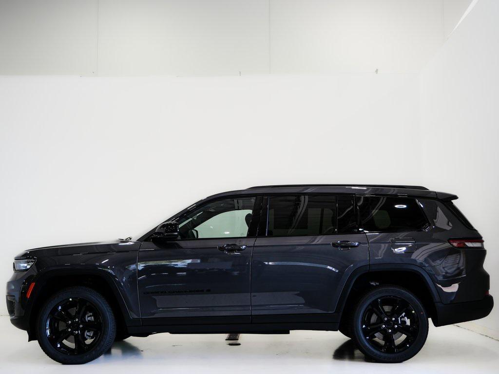 new 2025 Jeep Grand Cherokee L car, priced at $42,656