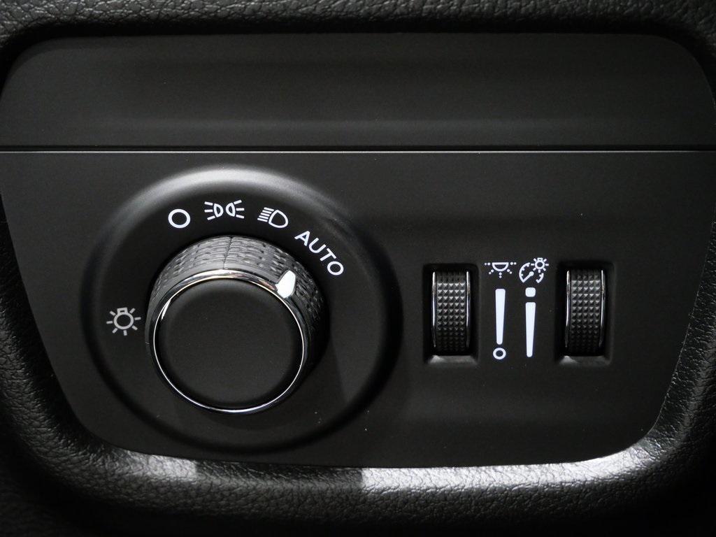 new 2025 Jeep Grand Cherokee L car, priced at $42,656