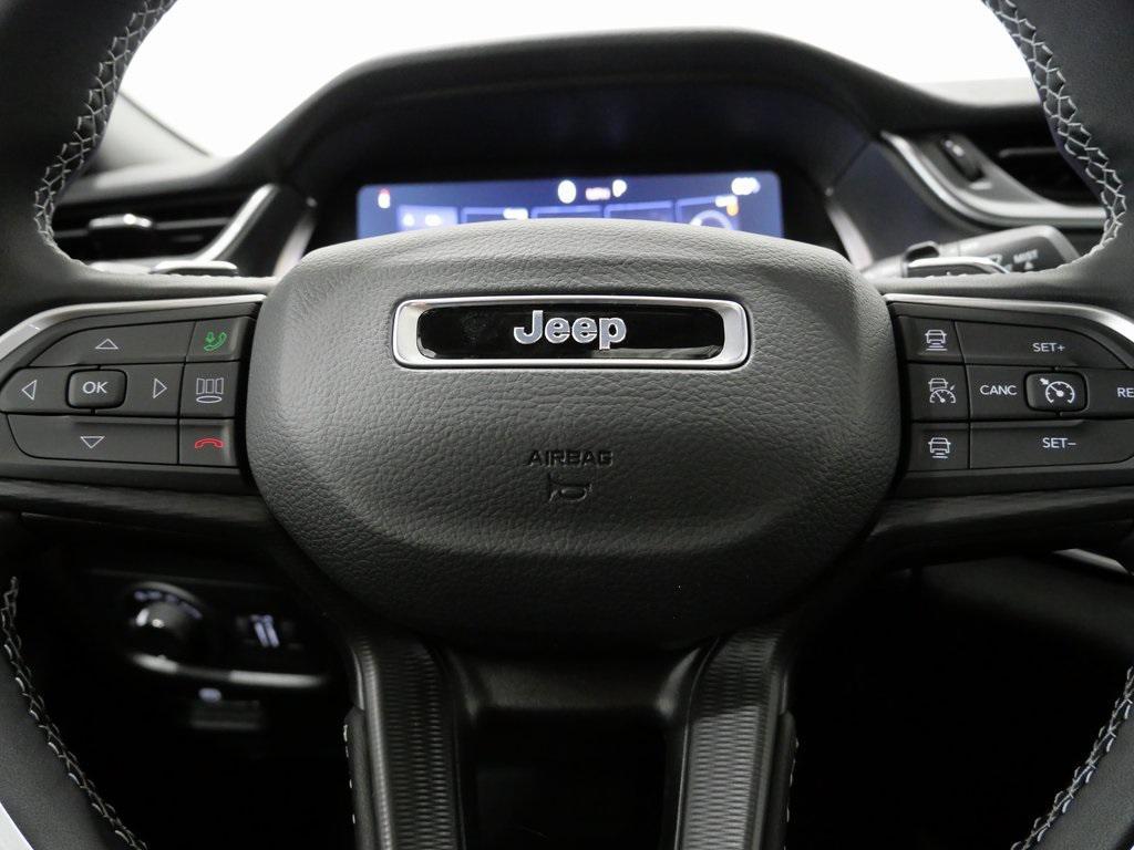 new 2025 Jeep Grand Cherokee L car, priced at $42,656