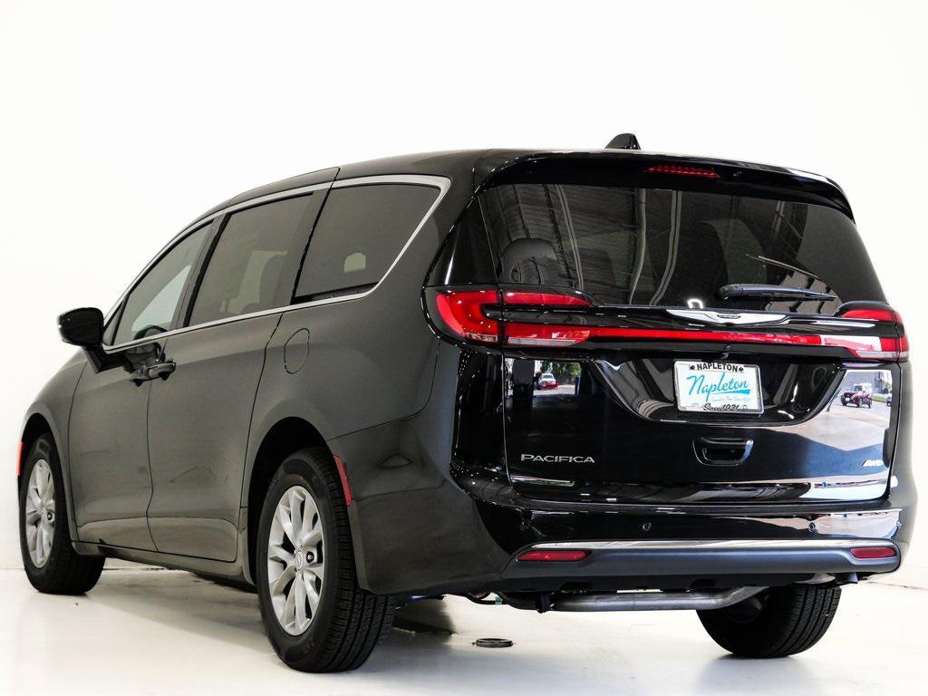 new 2026 Chrysler Pacifica car, priced at $45,162