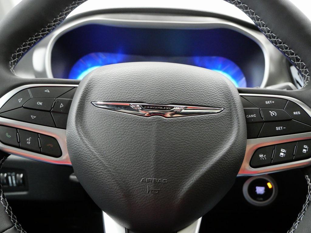 new 2026 Chrysler Pacifica car, priced at $45,162