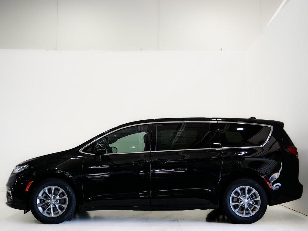 new 2026 Chrysler Pacifica car, priced at $45,162