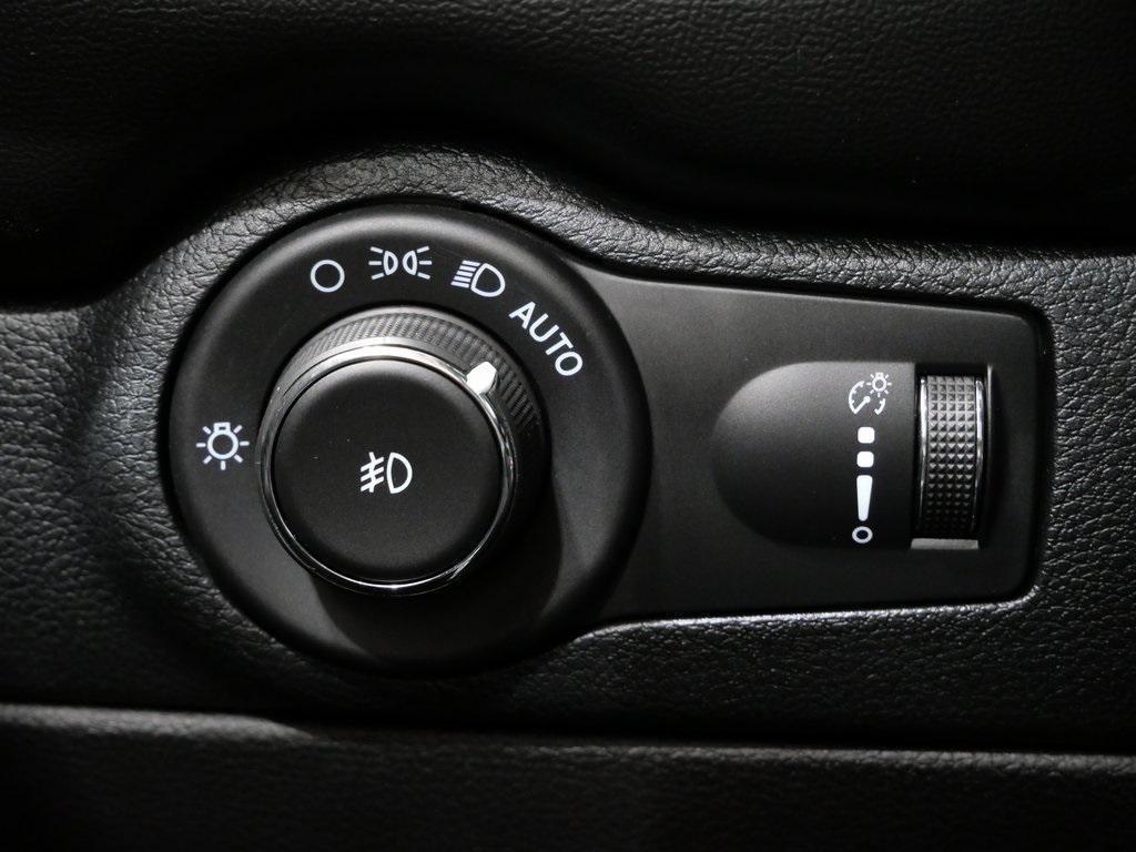 used 2022 Dodge Durango car, priced at $32,300