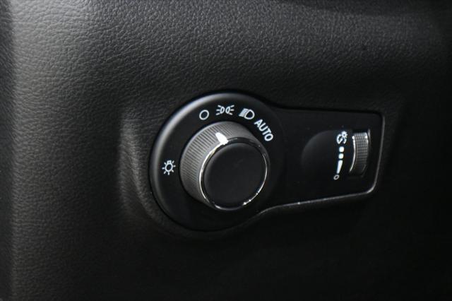 new 2025 Jeep Compass car, priced at $25,377