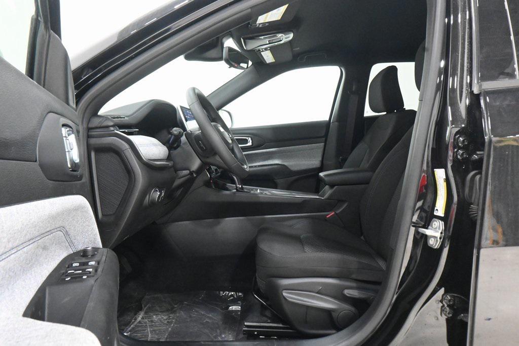 new 2025 Jeep Compass car, priced at $23,034