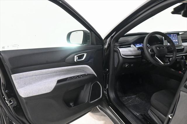 new 2025 Jeep Compass car, priced at $25,377
