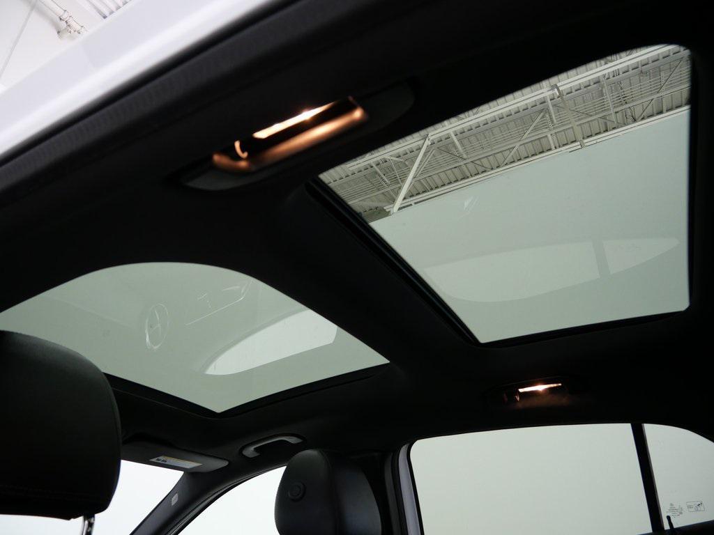 used 2020 Mercedes-Benz GLA 250 car, priced at $19,400